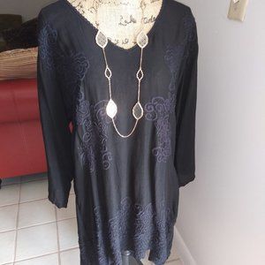 Johnny Was Black embroidered dress with pockets